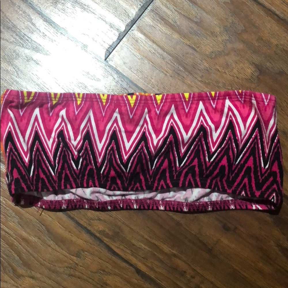 Bandeau - Picture 2 of 2